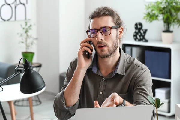 Handsome Young Man Talking Mobile Phone Office — Stock Photo, Image