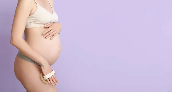 Beautiful Pregnant Young Woman Massage Brush Color Background — Stock Photo, Image