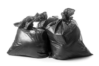 Beyaz arkaplanda çöp torbaları