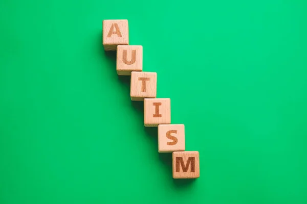 Word Autism Készült Kockák Színes Háttér — Stock Fotó