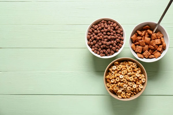 Cuencos Diferentes Cereales Sobre Fondo Madera Color — Foto de Stock