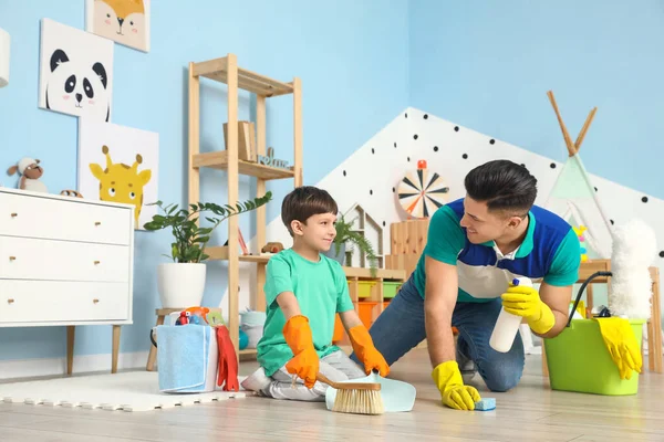 Father Son Cleaning Floor Home — Stock Photo, Image