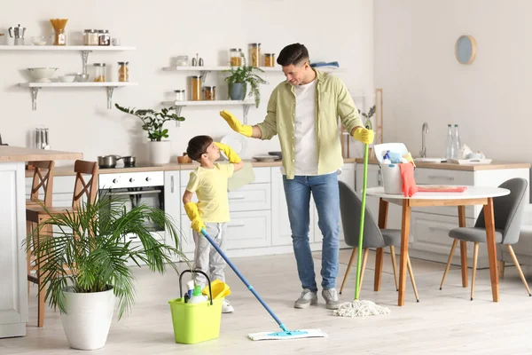 Father Son Mopping Floor Kitchen — Stock Photo, Image