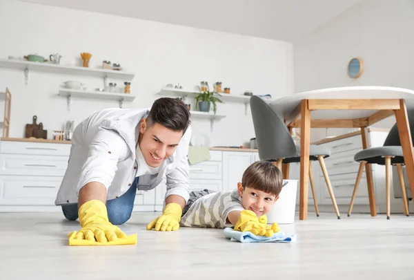 Father Son Cleaning Floor Kitchen — Stock Photo, Image