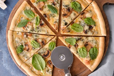 Lezzetli vejetaryen pizza.