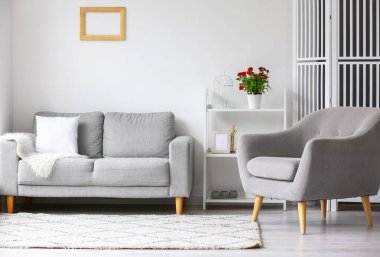 Şık bir oturma odası.