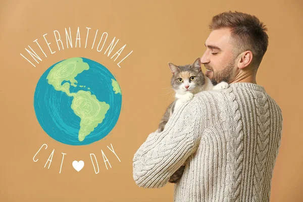 Homme Avec Chat Mignon Sur Fond Couleur Journée Internationale Chat — Photo