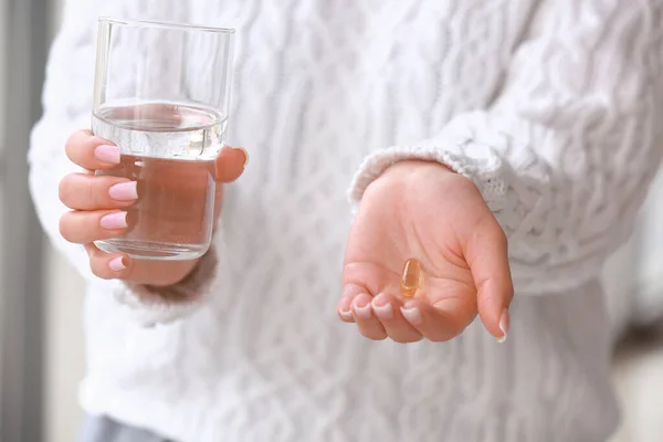 Young Woman Fish Oil Pill Home Closeup — Stock fotografie