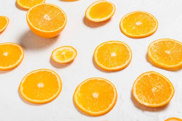 Naranjas Jugosas Frescas Sobre Fondo Claro Primer Plano — Foto de Stock