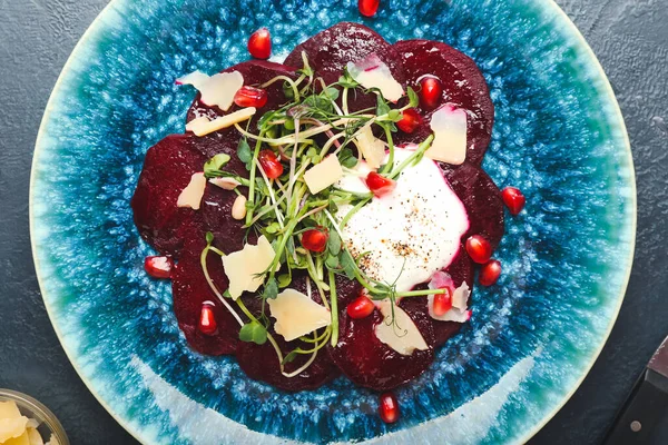 Plate Delicious Beetroot Carpaccio Dark Background Closeup — Stock Photo, Image