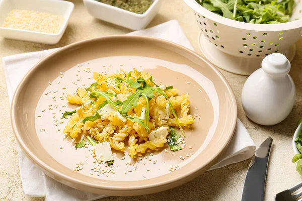 Bord Met Lekkere Pasta Tafel Close — Stockfoto