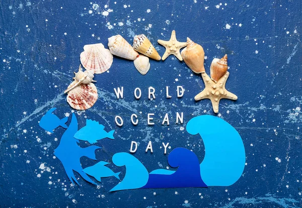 Szöveg Világ Ocean Nap Tengeri Kagylók Papír Halak Színes Háttér — Stock Fotó