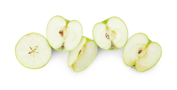 Bitar Färska Gröna Äpplen Vit Bakgrund — Stockfoto