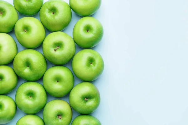 Φρέσκα Πράσινα Μήλα Φόντο Χρώματος — Φωτογραφία Αρχείου