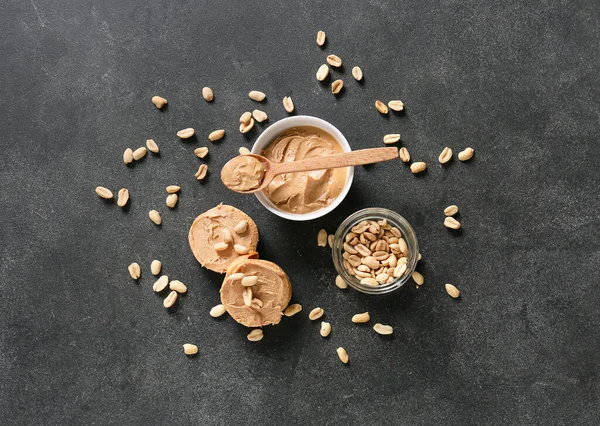 Bowl Tasty Peanut Butter Bread Dark Background — Stock Photo, Image