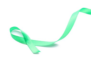 Beyaz arka planda yeşil kurdele. Mitokondriyal hastalıklar ve böbrek kanseri konsepti