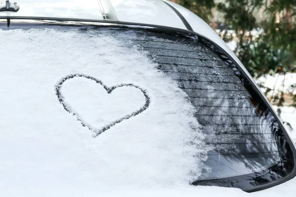 Heart Drawn Snow Covered Car Closeup — Stock Photo, Image