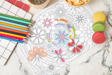 Açık arkaplanda renklendirme resmi olan kompozisyon