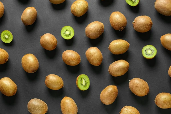 Many Ripe Kiwi Dark Background — Stock Photo, Image