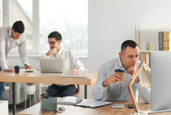 Male Accountants Working Office — Stock Photo, Image