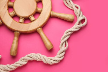 Dümen ve halat renk arkaplanında