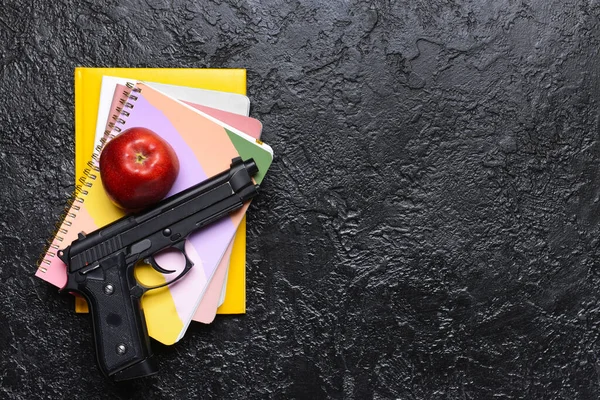 Pistol Stationery Dark Background Concept School Shooting — Stock Photo, Image