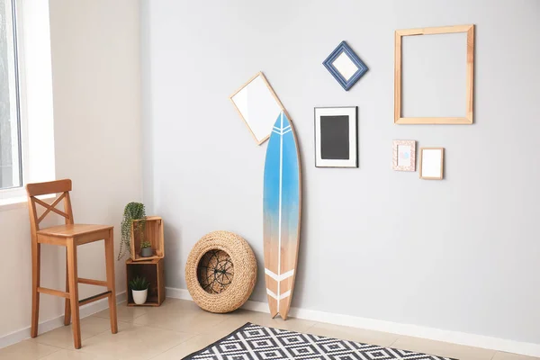 Interior Modern Stylish Room Surfboard — Stock Photo, Image