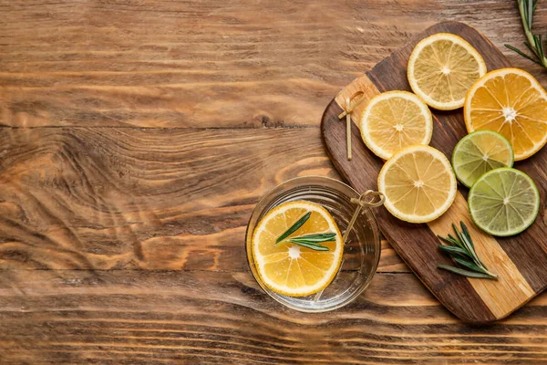 Copo Limonada Saudável Frutas Cítricas Fundo Madeira — Fotografia de Stock