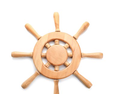 Gemi dümeni beyazda izole edildi