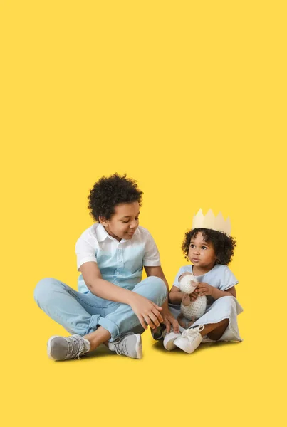 Afroamerykańskie Dzieci Kolorowym Tle — Zdjęcie stockowe