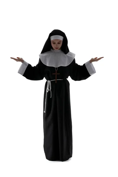 Junge Betende Nonne Auf Weißem Hintergrund — Stockfoto