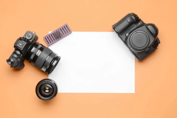 Digital Cameras Lens Memory Cards Sheet Paper Color Background — Stock Photo, Image