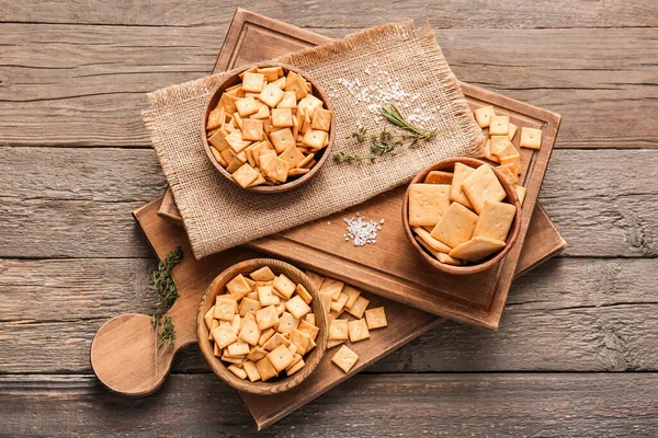 Composition Tasty Crackers Wooden Background — Stock Photo, Image