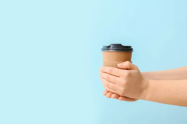 Woman Takeaway Cup Coffee Color Background — Stock Photo, Image