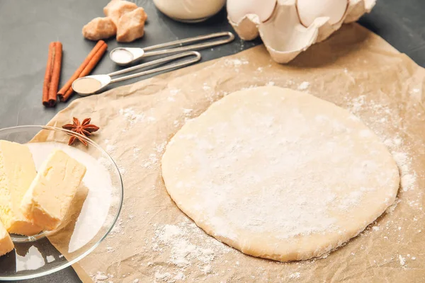 Fresh Dough Ingredients Dark Background Closeup — Stock Photo, Image