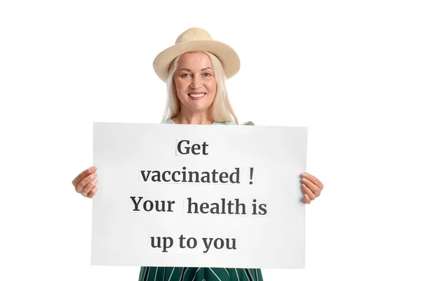 Seniorin Hält Plakat Mit Text Get Vaccinated Ihre Gesundheit Ist — Stockfoto