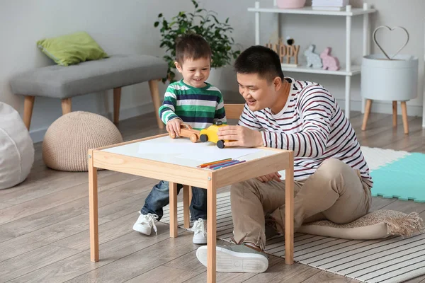 Happy Father His Little Son Playing Home — Stock Photo, Image