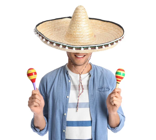 Ευτυχισμένος Νεαρός Μεξικάνος Καπέλο Σομπρέρο Και Μαράκες Λευκό Φόντο — Φωτογραφία Αρχείου
