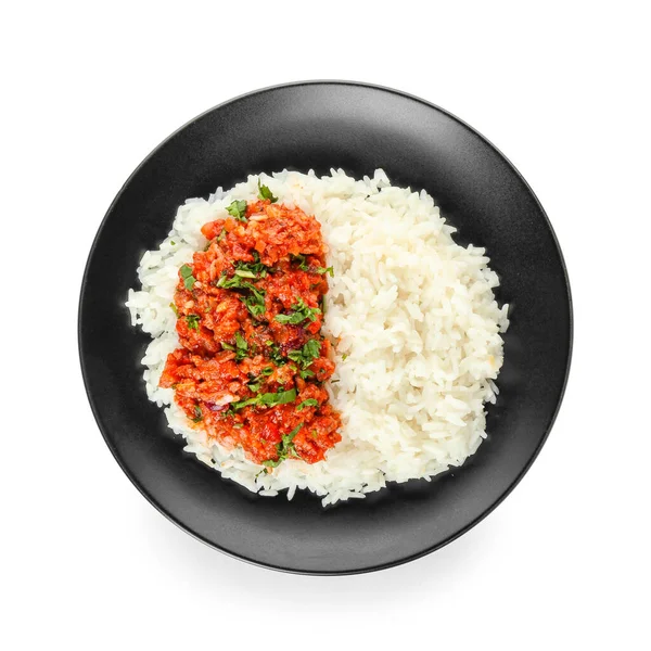 Placa Con Sabroso Chile Con Carne Arroz Sobre Fondo Blanco — Foto de Stock