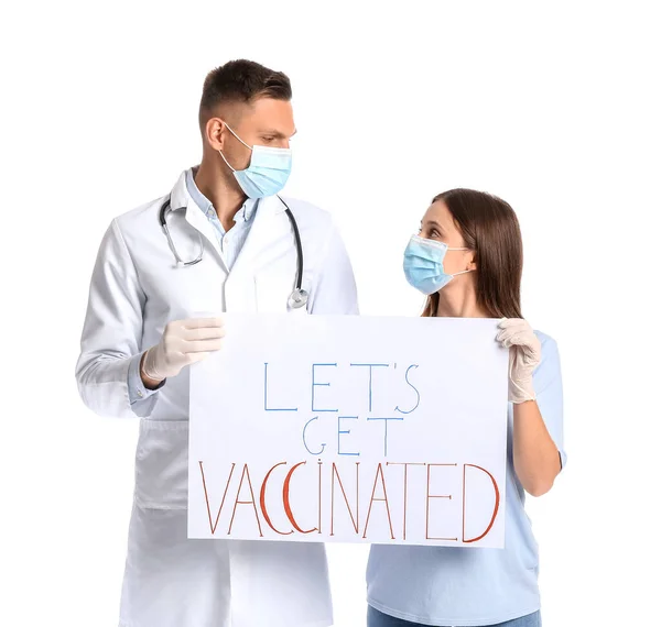 Лікар Пацієнт Тримають Плакат Текстом Let Get Vaccinated Білому Тлі — стокове фото