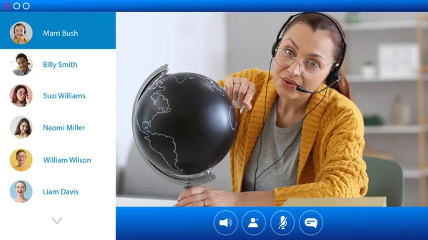 Teacher Conducting Geography Lesson Online — Stock Photo, Image