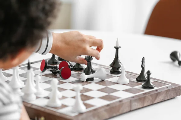 Cute African American Boy Playing Chess Home — Stock Photo, Image