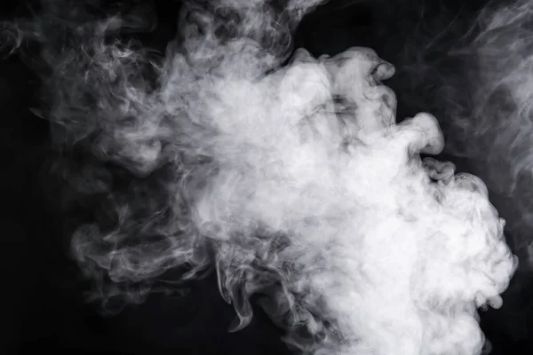 暗い背景に白い煙 クローズアップ — ストック写真