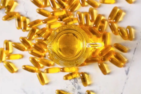 Jug Fish Oil Pills Light Background — Stock Photo, Image