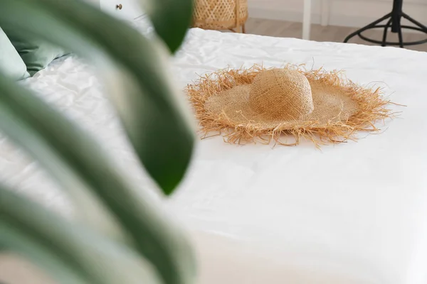 Stylish Hat Bed Bedroom — Stock Photo, Image