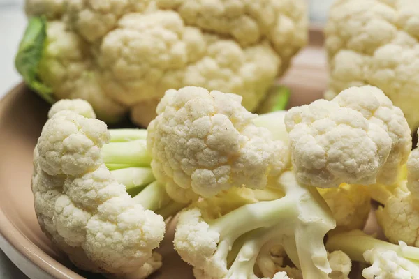 Plate Cauliflower Cabbage Closeup — Stock Photo, Image