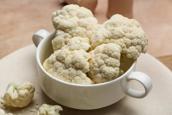 Bowl Plate Cauliflower Cabbage Color Background Closeup — Stock Photo, Image