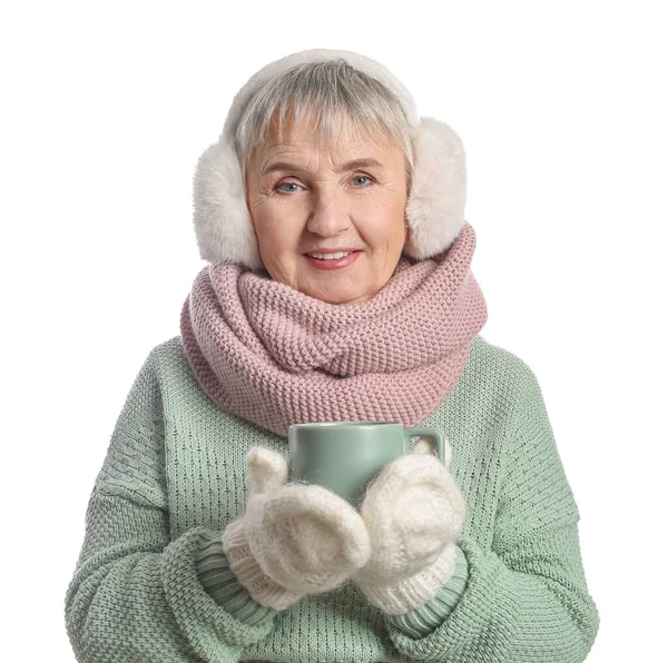 Seniorin Winterkleidung Auf Weißem Hintergrund — Stockfoto
