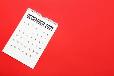 Kağıt takvimi renk arkaplan üzerinde çevir