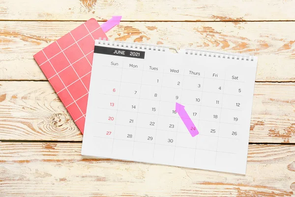 Flip Paper Calendar Marked Day Notebook Light Wooden Background — Stock Photo, Image